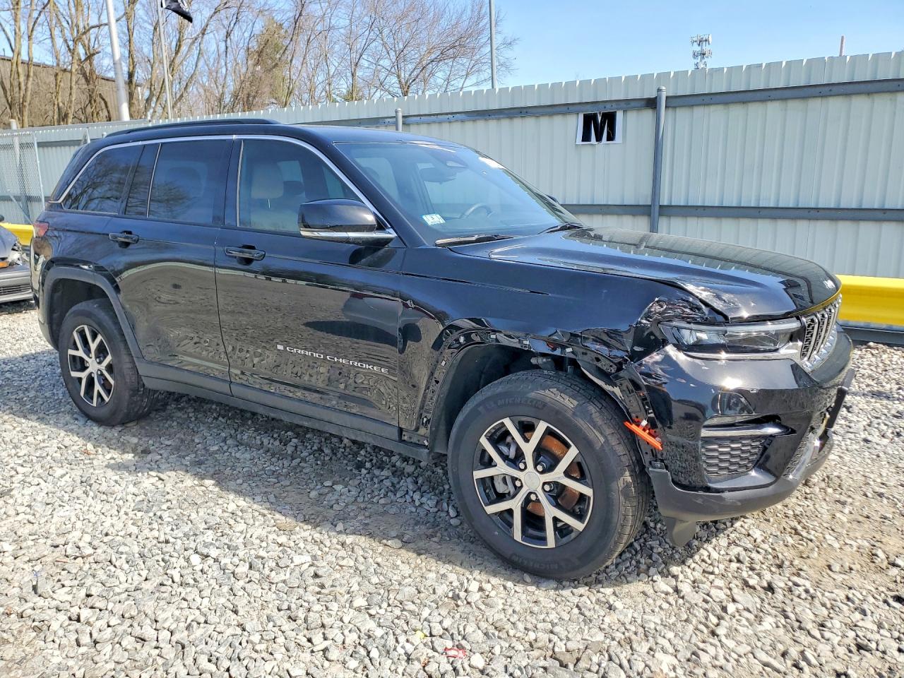 2024 JEEP GRAND CHEROKEE LIMITED photo 10