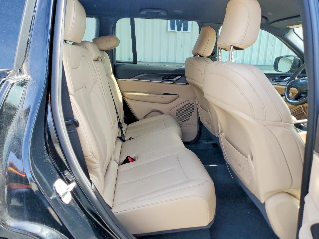 2024 JEEP GRAND CHEROKEE LIMITED photo 31