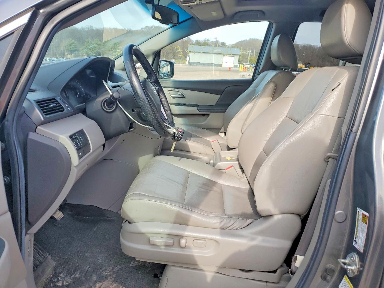 2012 HONDA ODYSSEY EXL photo 7