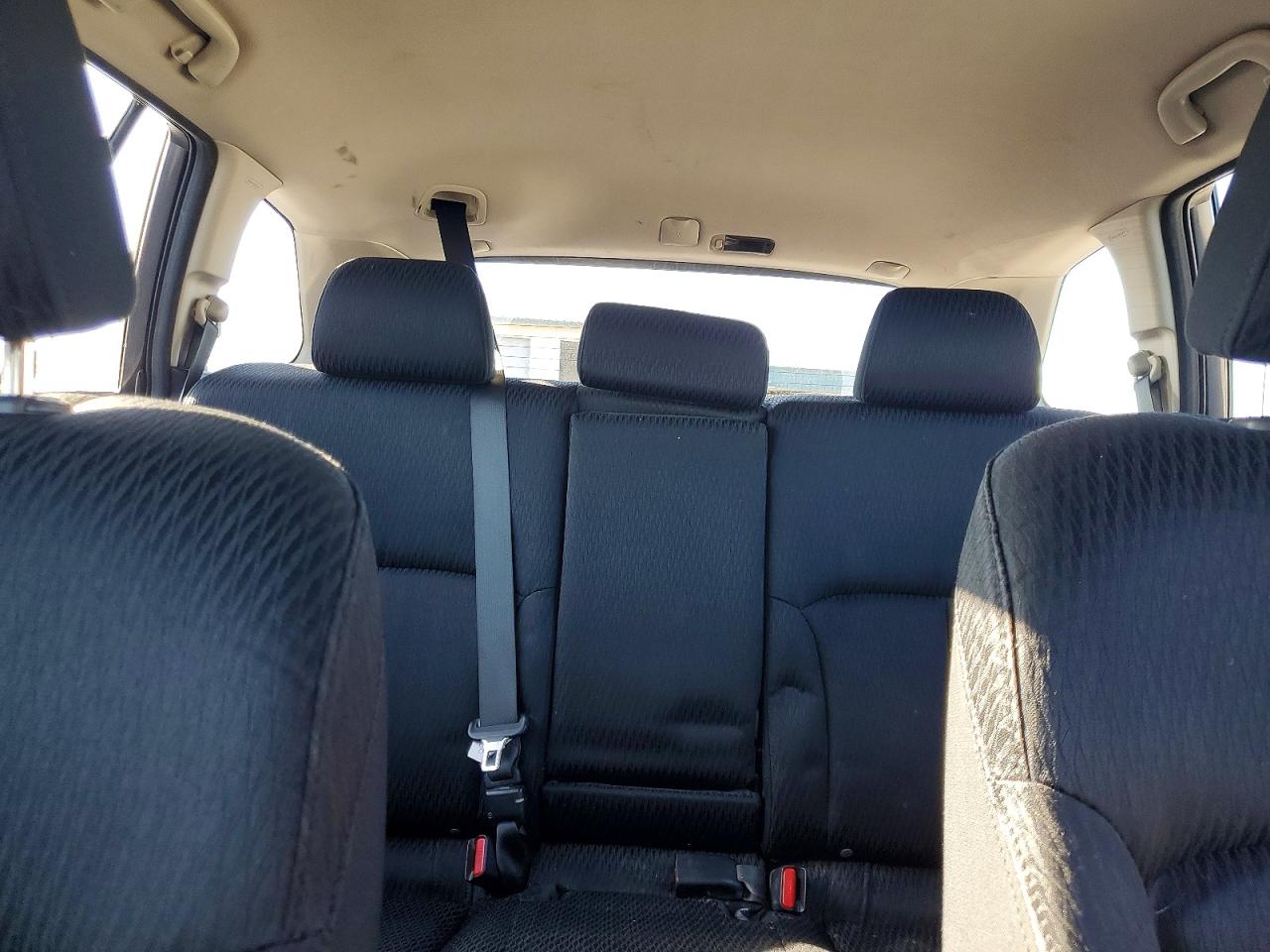 2012 SUBARU OUTBACK 2.5I photo 10