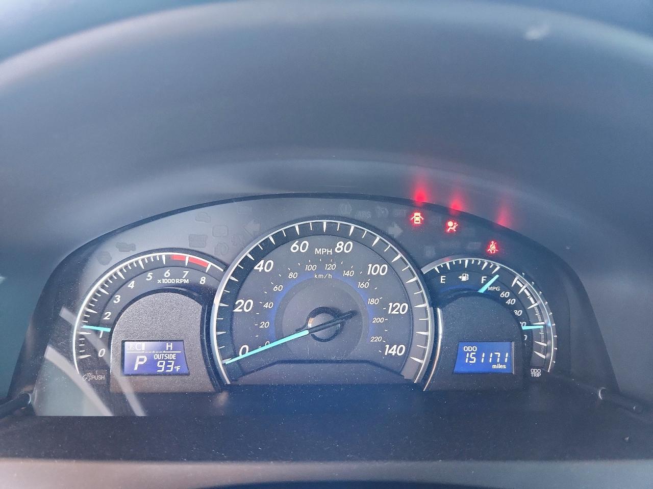 2012 TOYOTA CAMRY XLE V6 photo 9