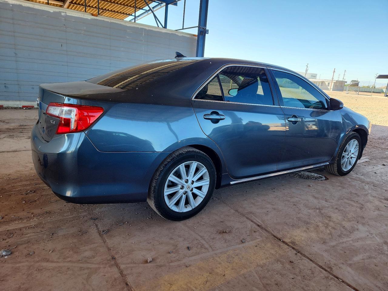 2012 TOYOTA CAMRY XLE V6 photo 3