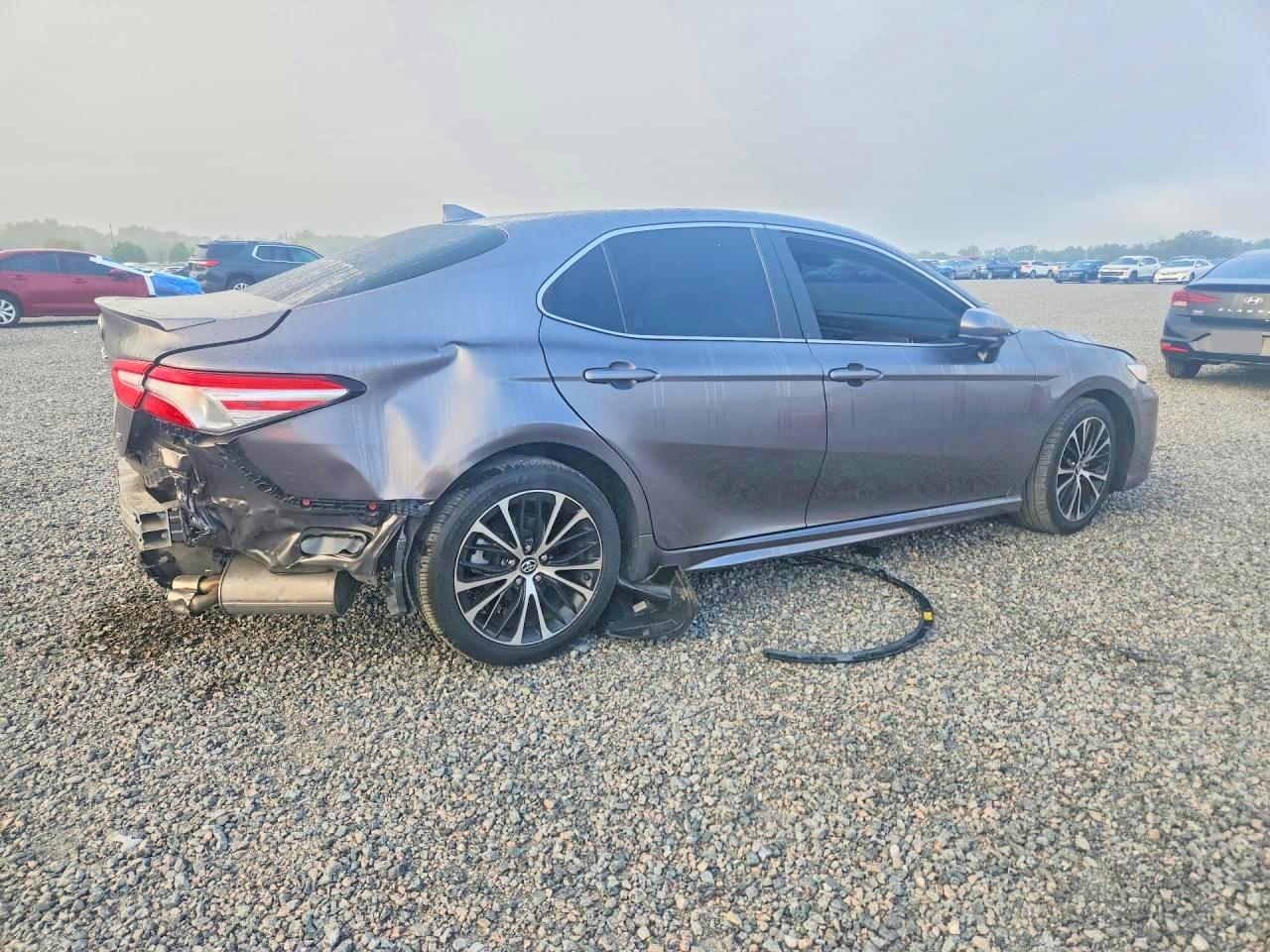 2020 TOYOTA CAMRY photo 7