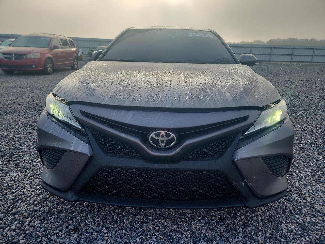 2020 TOYOTA CAMRY photo 13