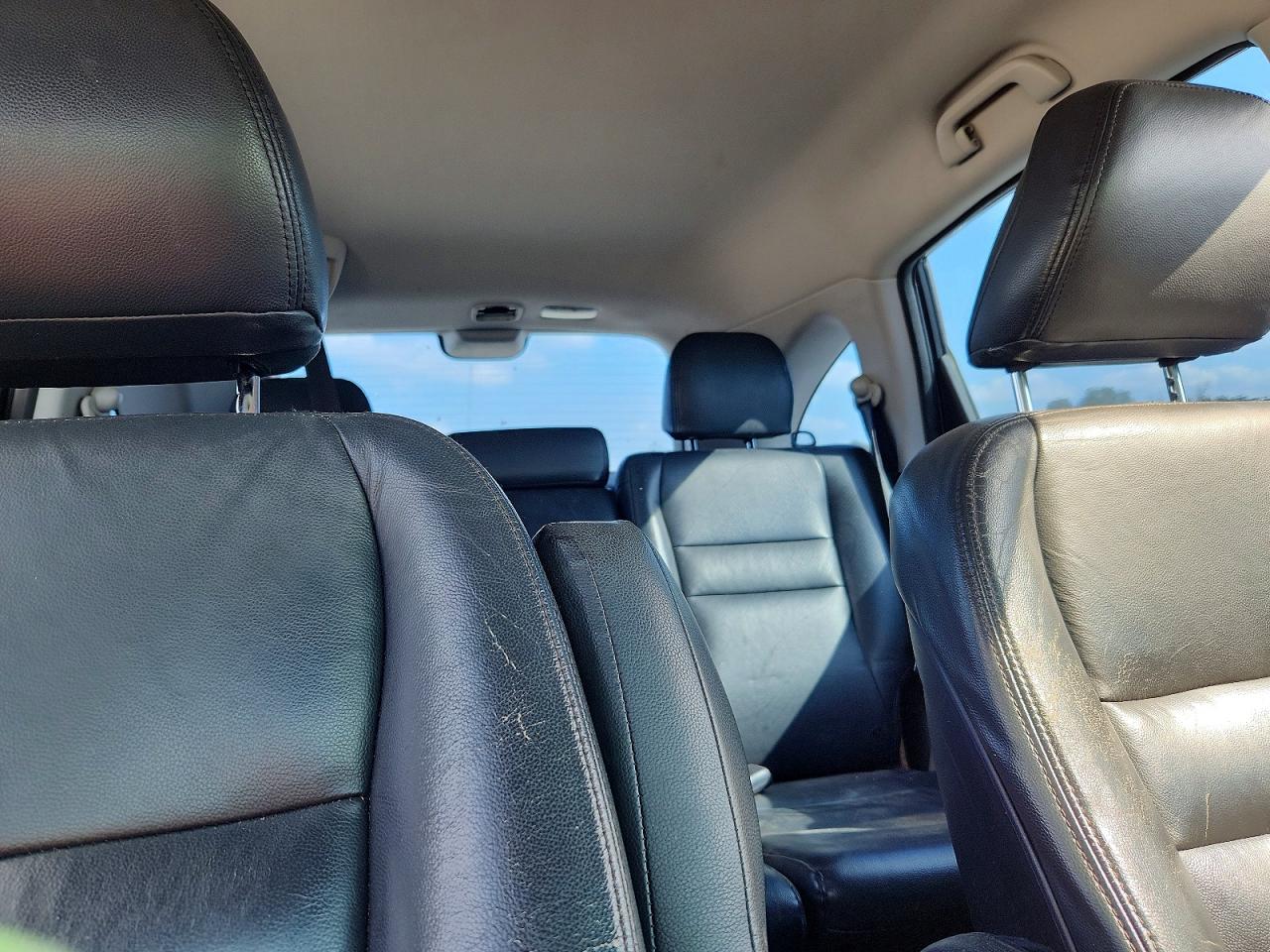 2011 HONDA CR-V LX photo 28