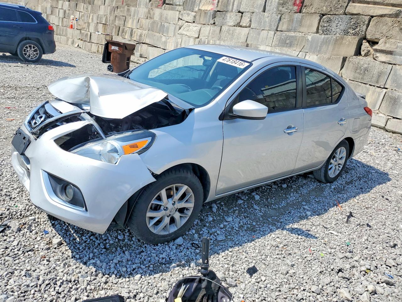 2019 NISSAN VERSA
