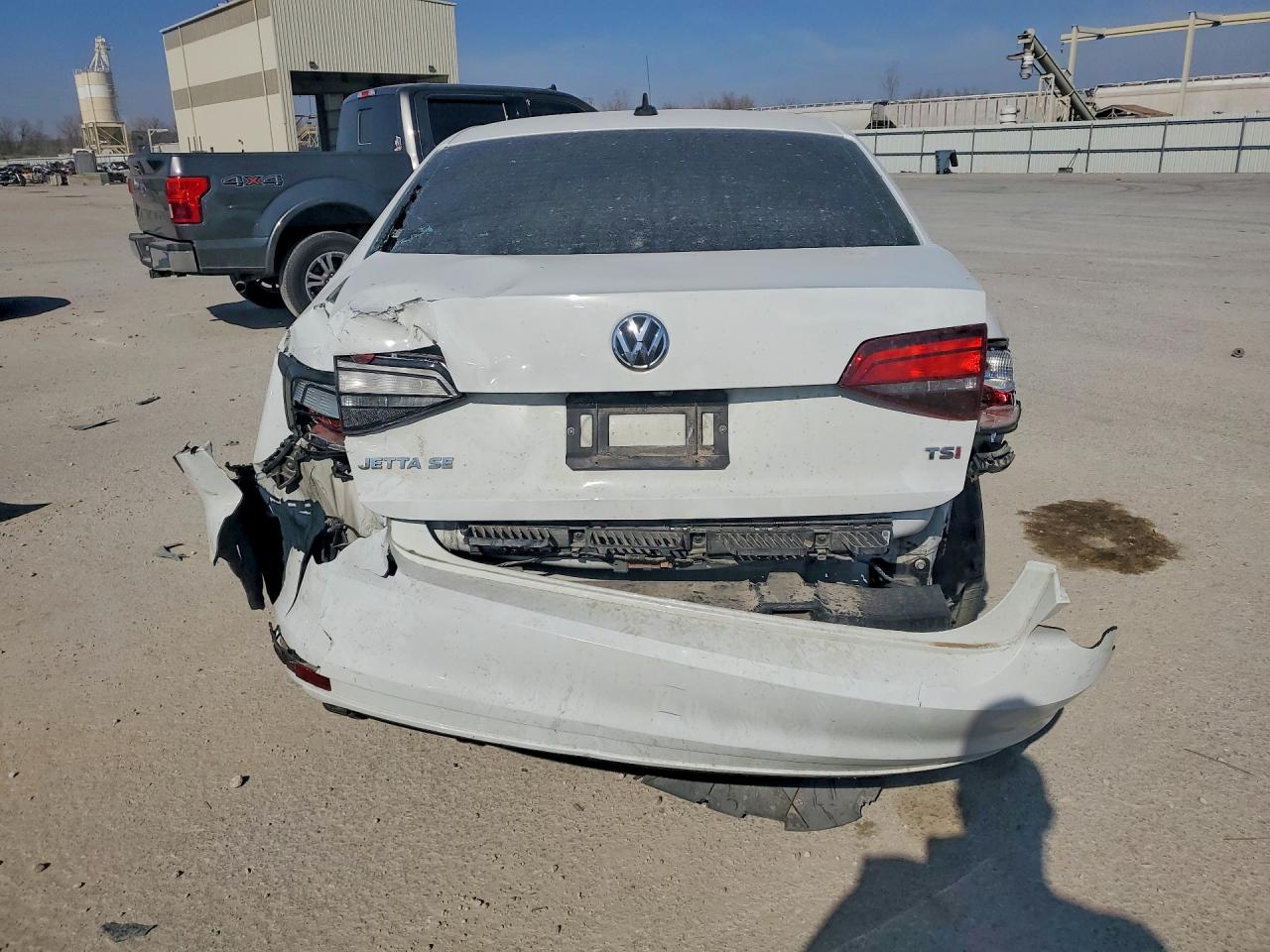 2017 VOLKSWAGEN JETTA SE photo 16