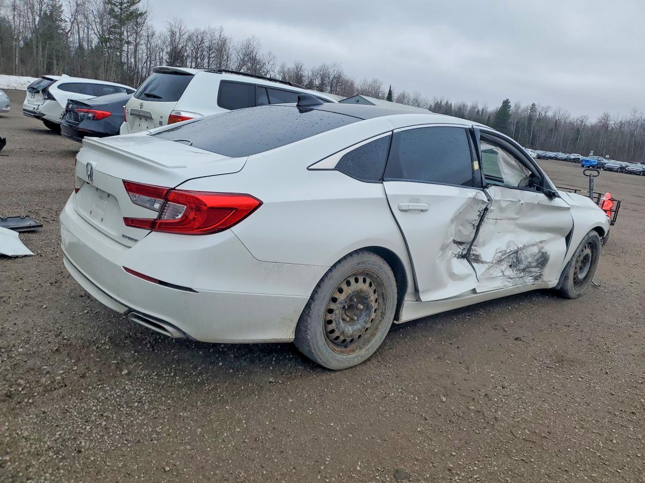 2018 HONDA ACCORD SPORT photo 3