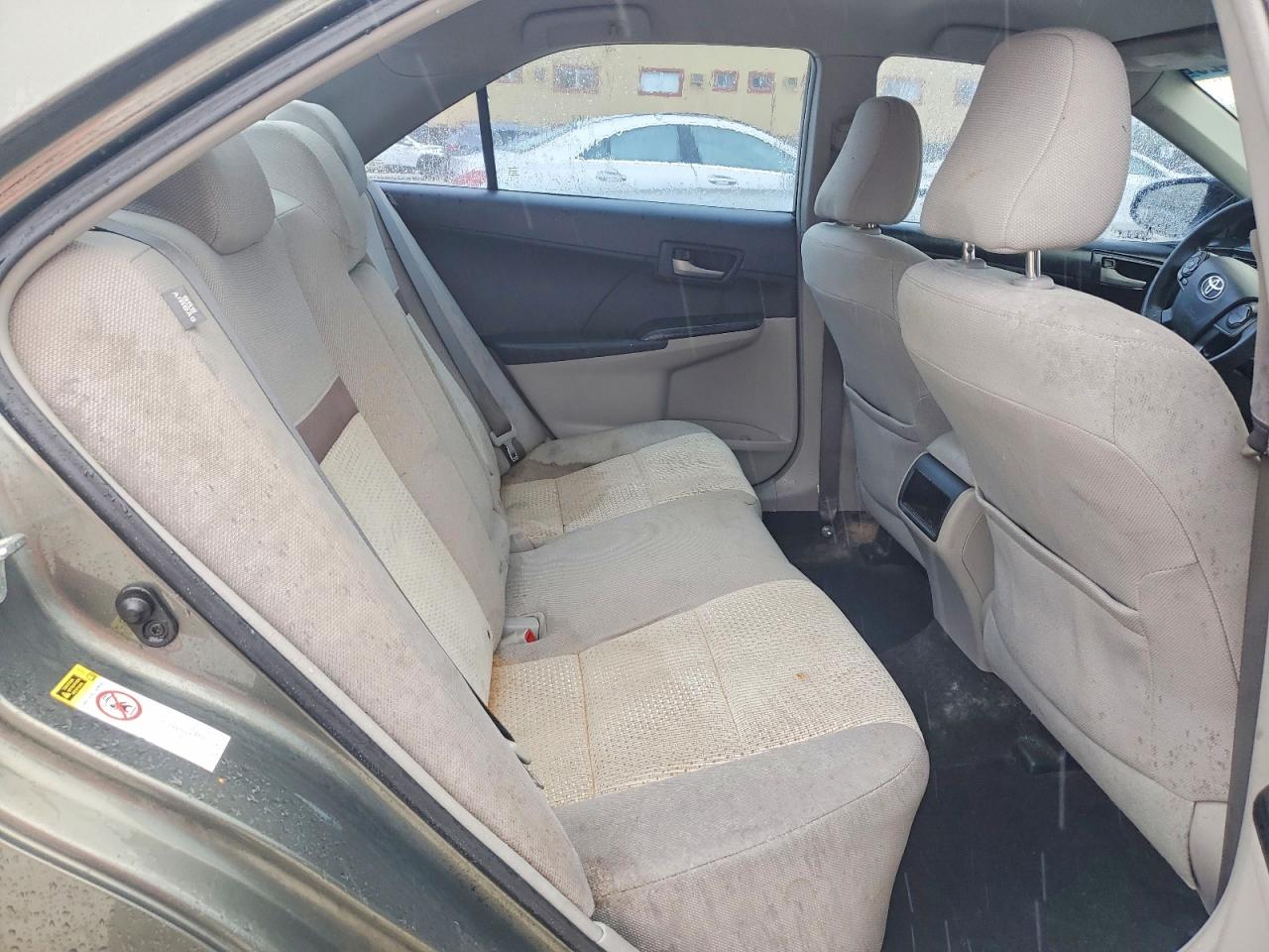 2012 TOYOTA CAMRY LE photo 19