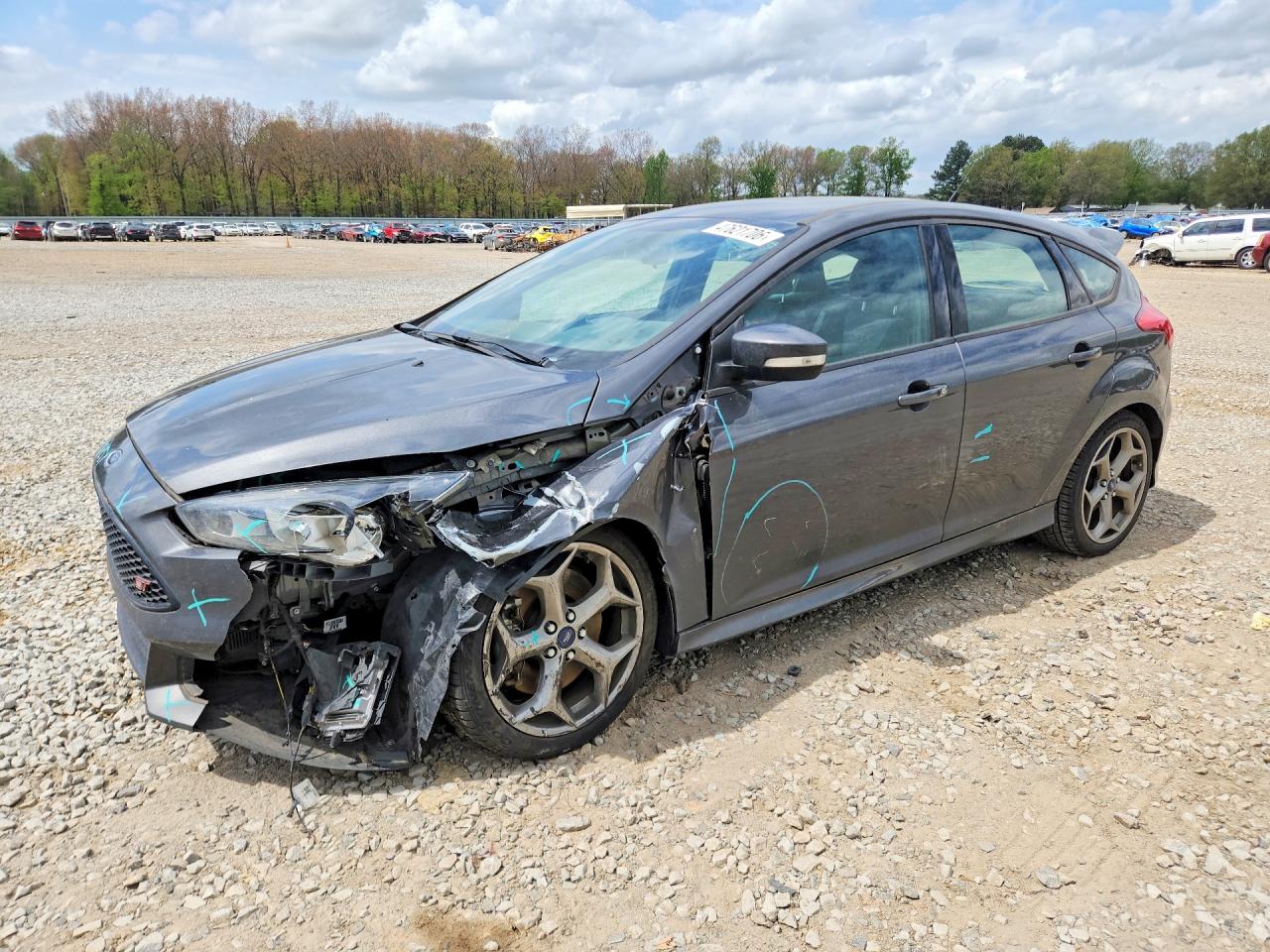2017 FORD FOCUS