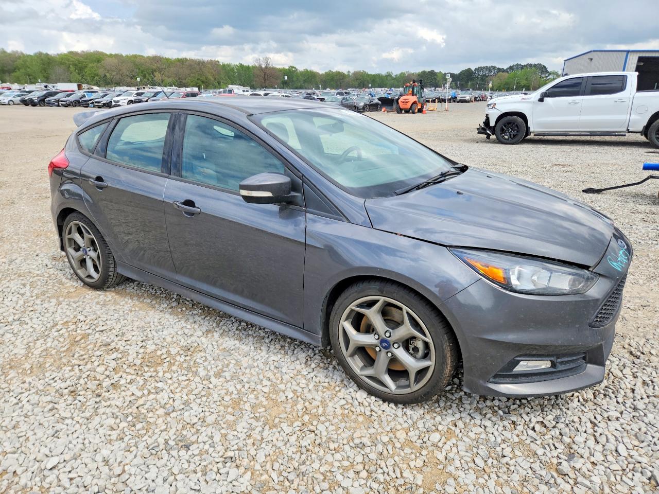 2017 FORD FOCUS ST photo 10