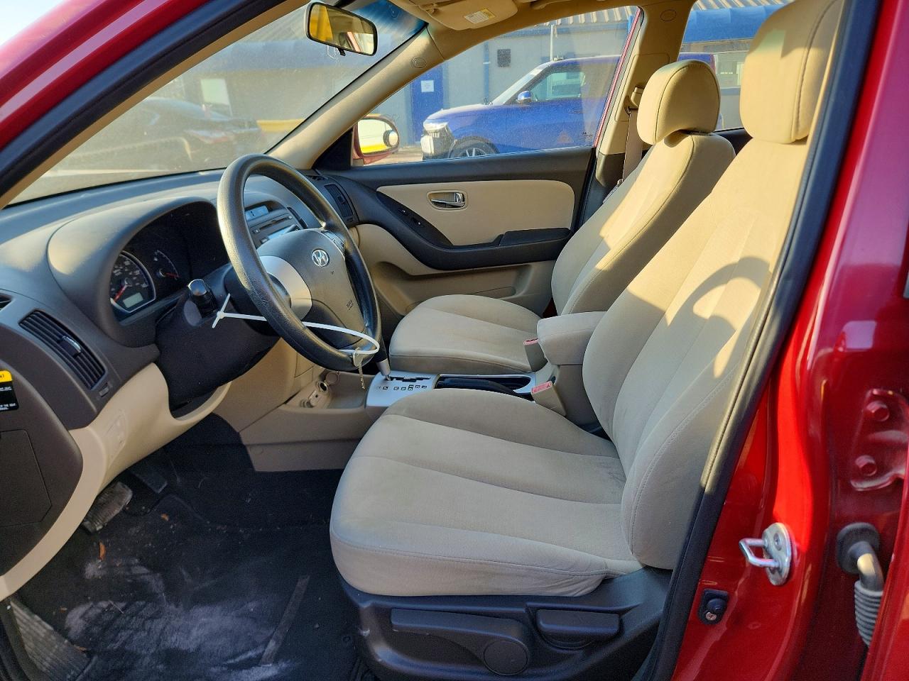 2009 HYUNDAI ELANTRA photo 7