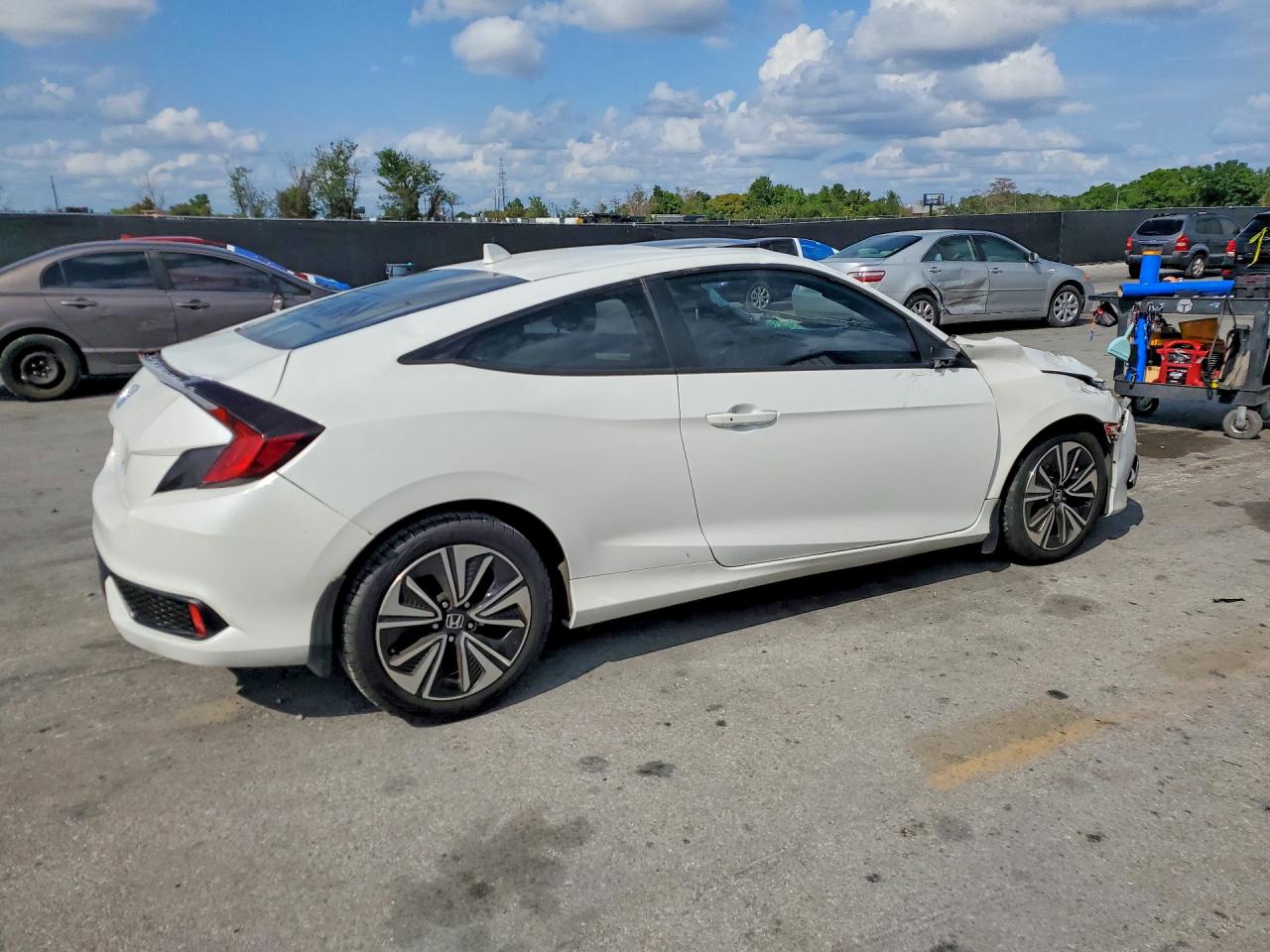 2016 HONDA CIVIC EX photo 5