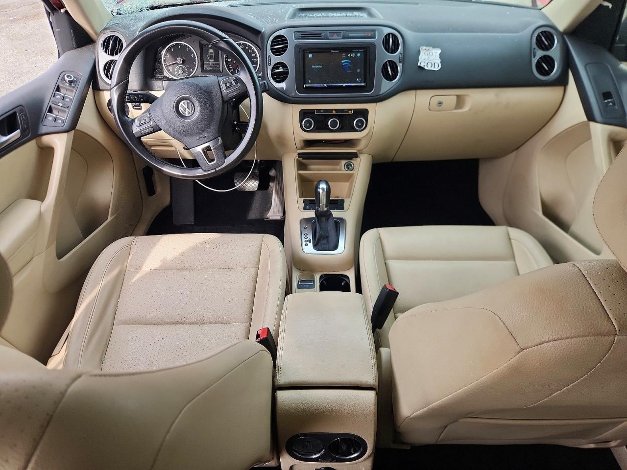 2012 VOLKSWAGEN TIGUAN S photo 15