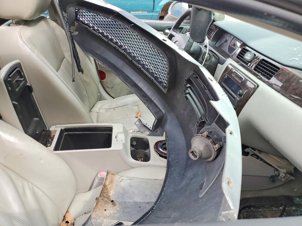 2012 CHEVROLET IMPALA LTZ photo 23