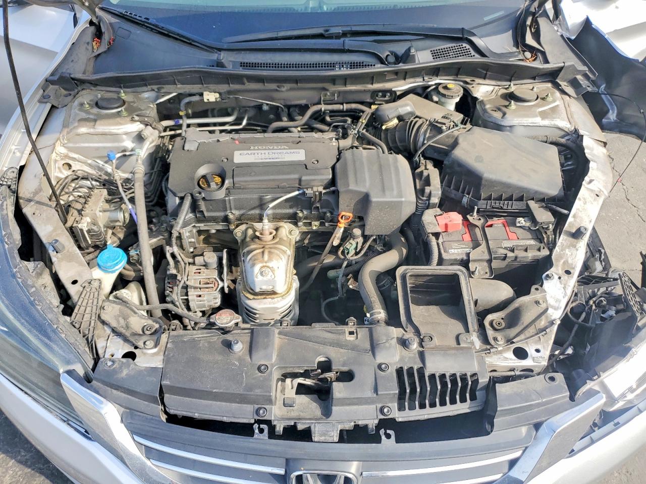 2013 HONDA ACCORD LX photo 21