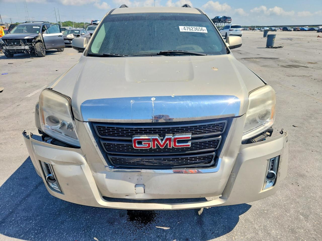 2011 GMC TERRAIN SLT photo 5