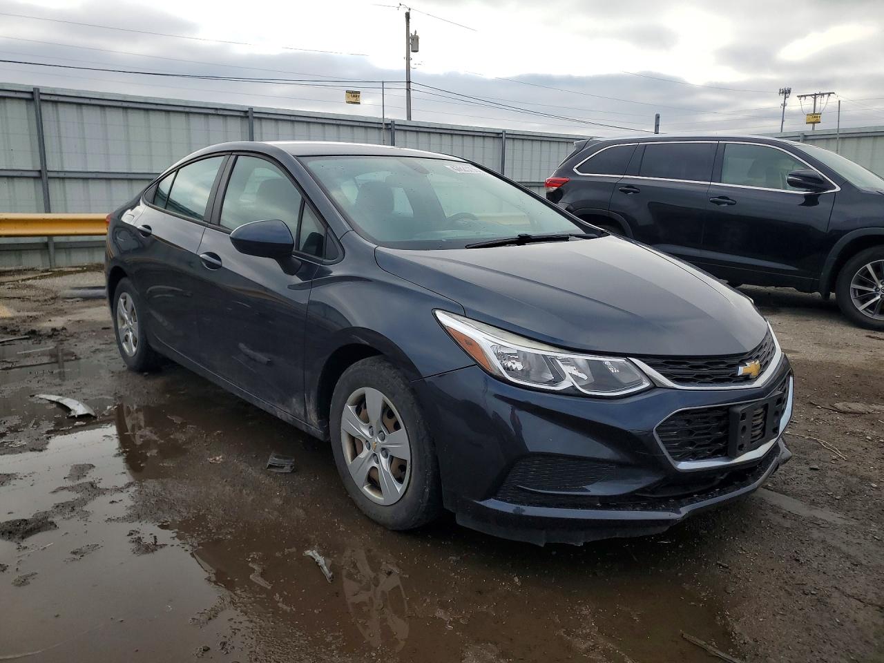 2016 CHEVROLET CRUZE LS photo 10