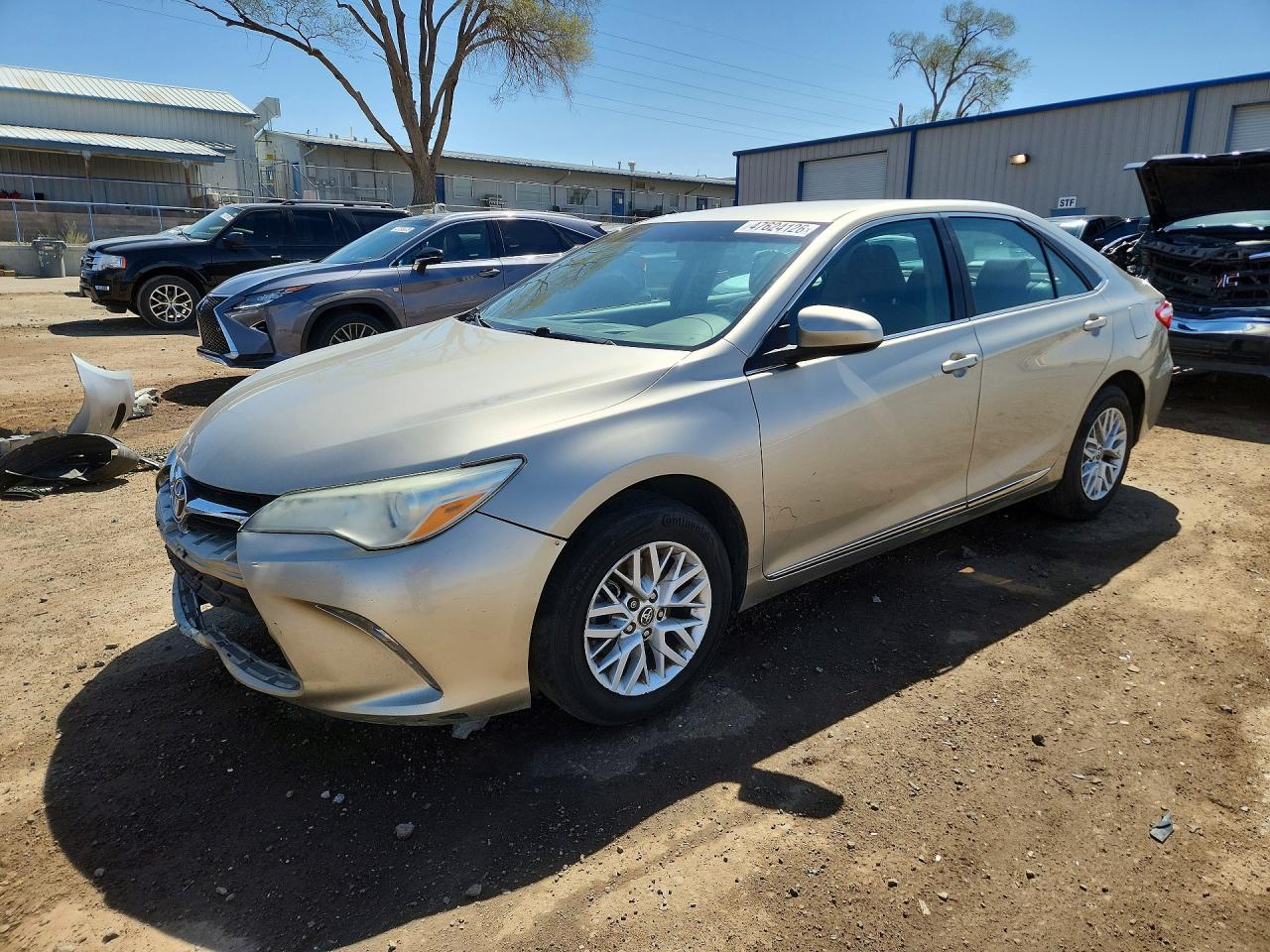 2017 TOYOTA CAMRY