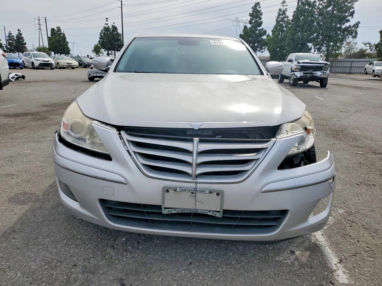 2011 HYUNDAI GENESIS 3.8L V6 photo 13
