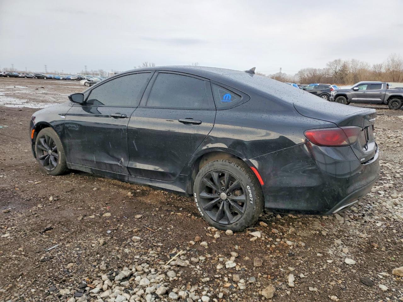 2015 CHRYSLER 200 photo 3