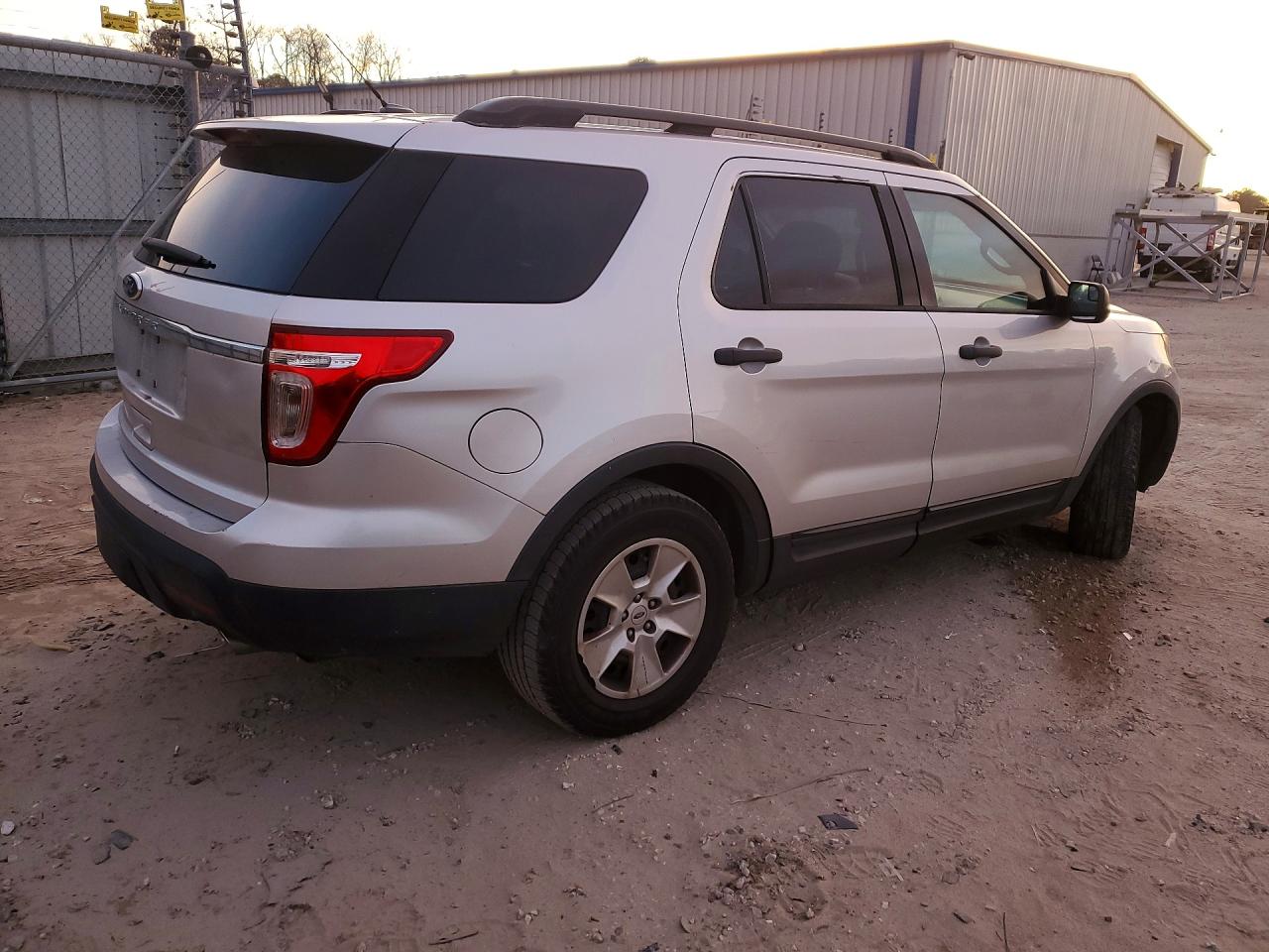 2013 FORD EXPLORER photo 7