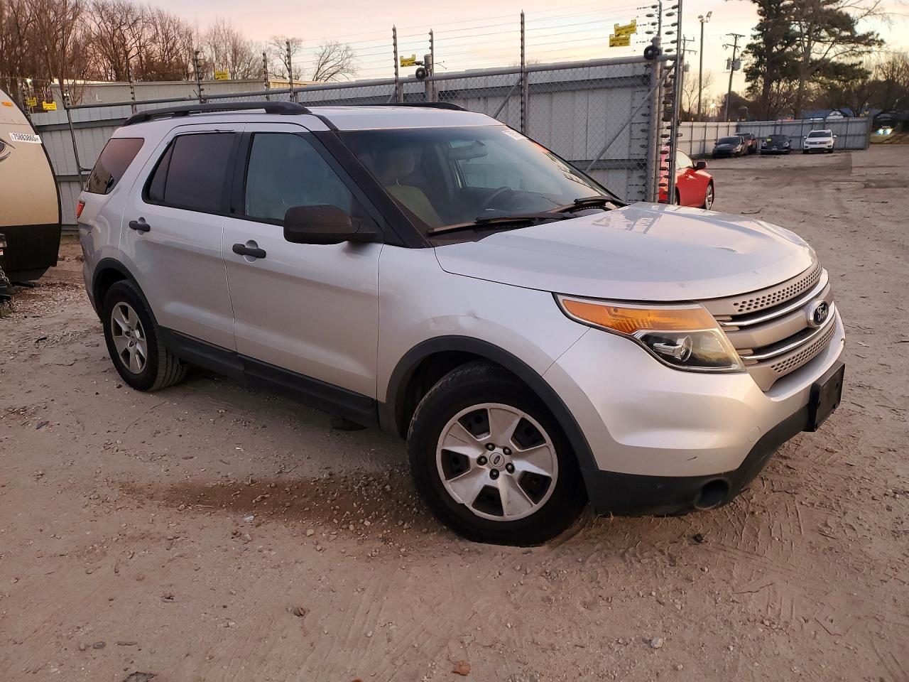 2013 FORD EXPLORER photo 10