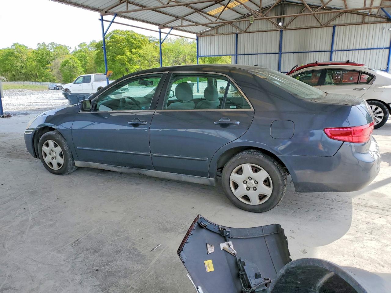 2005 HONDA ACCORD LX photo 3