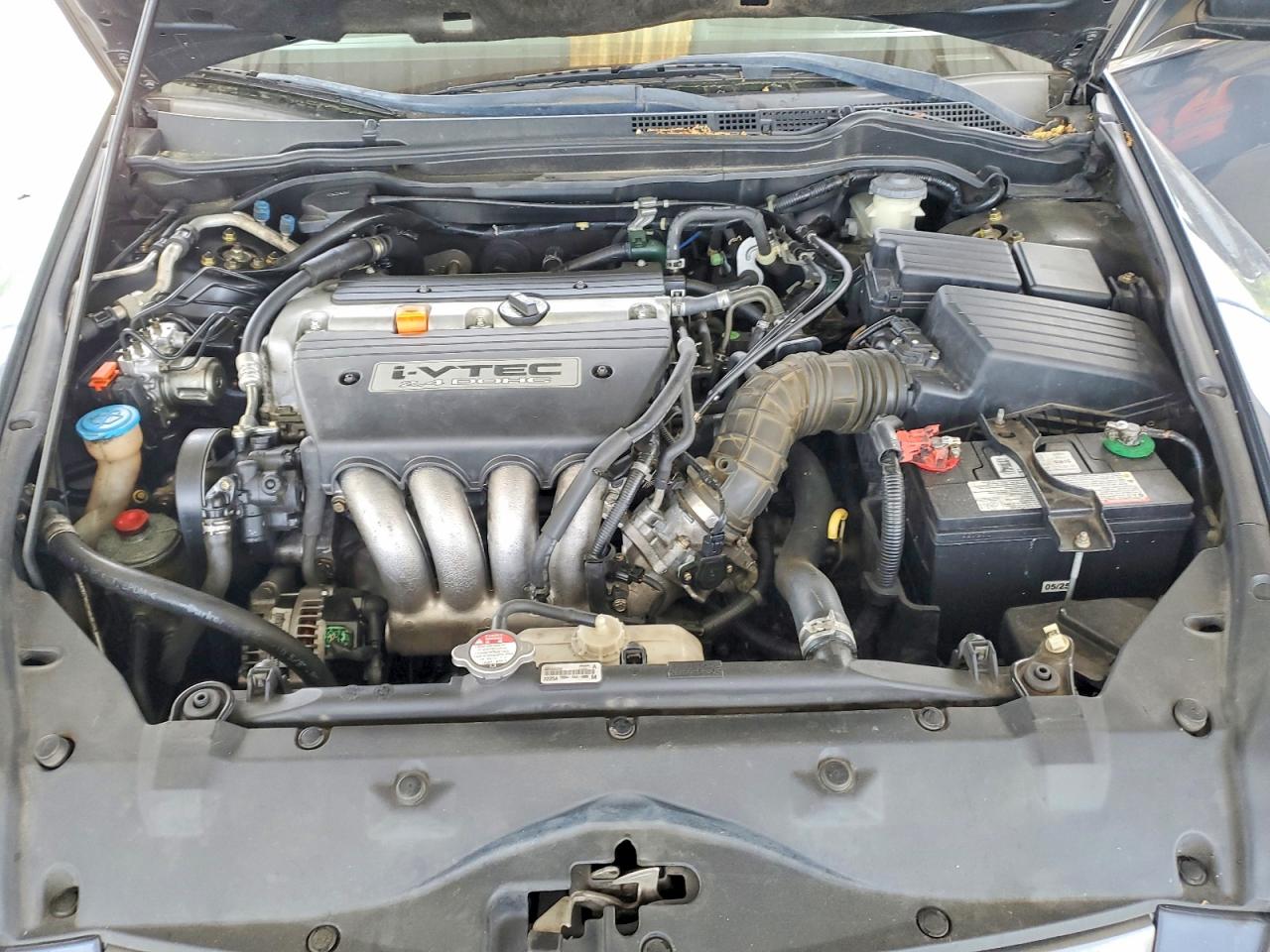 2005 HONDA ACCORD LX photo 21