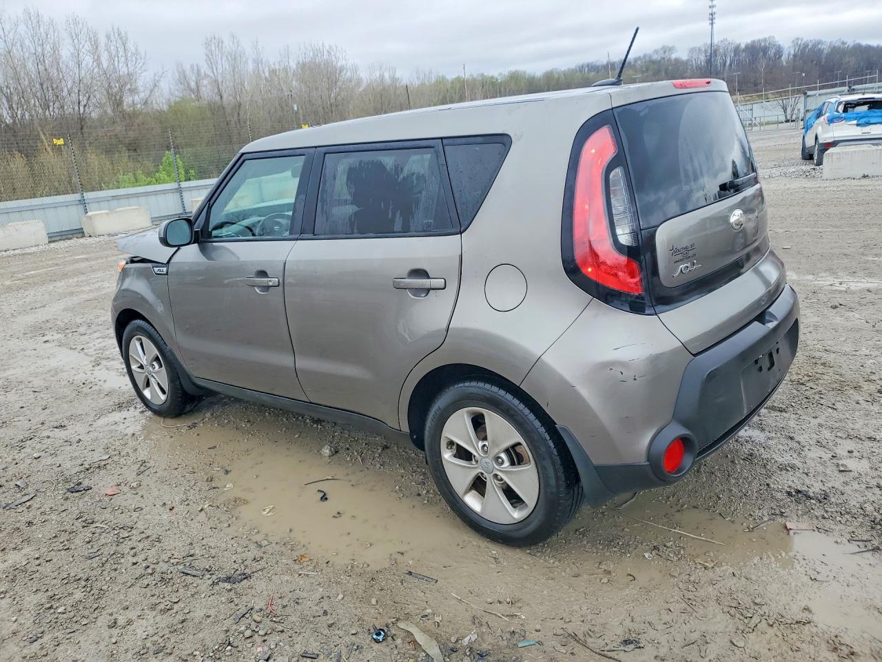 2015 KIA SOUL BASE photo 4