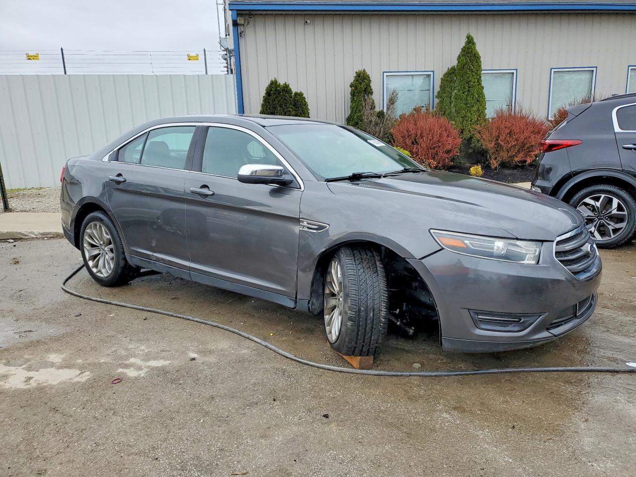 2015 FORD TAURUS LIMITED photo 7