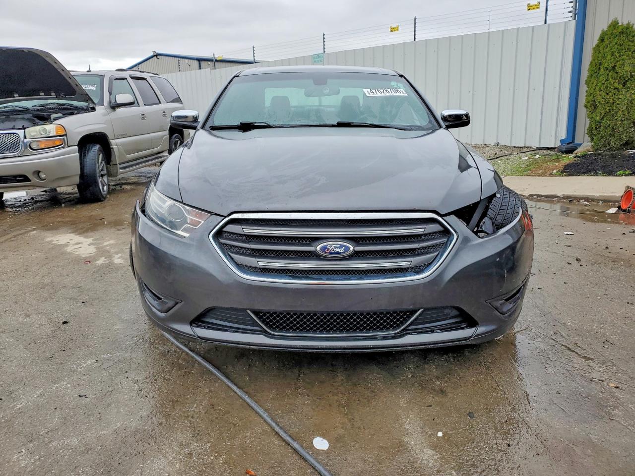 2015 FORD TAURUS LIMITED photo 9