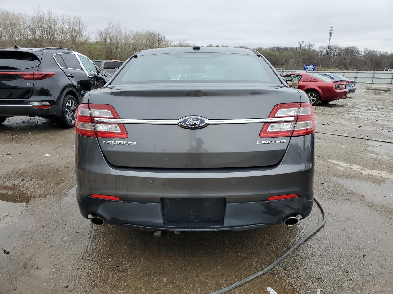 2015 FORD TAURUS LIMITED photo 11
