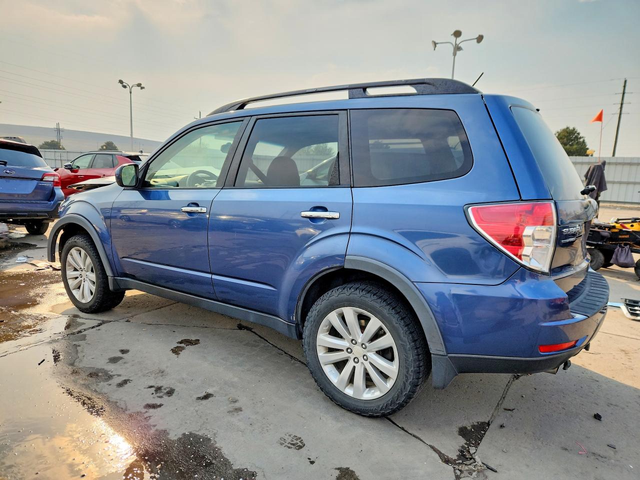 2011 SUBARU FORESTER LIMITED photo 2