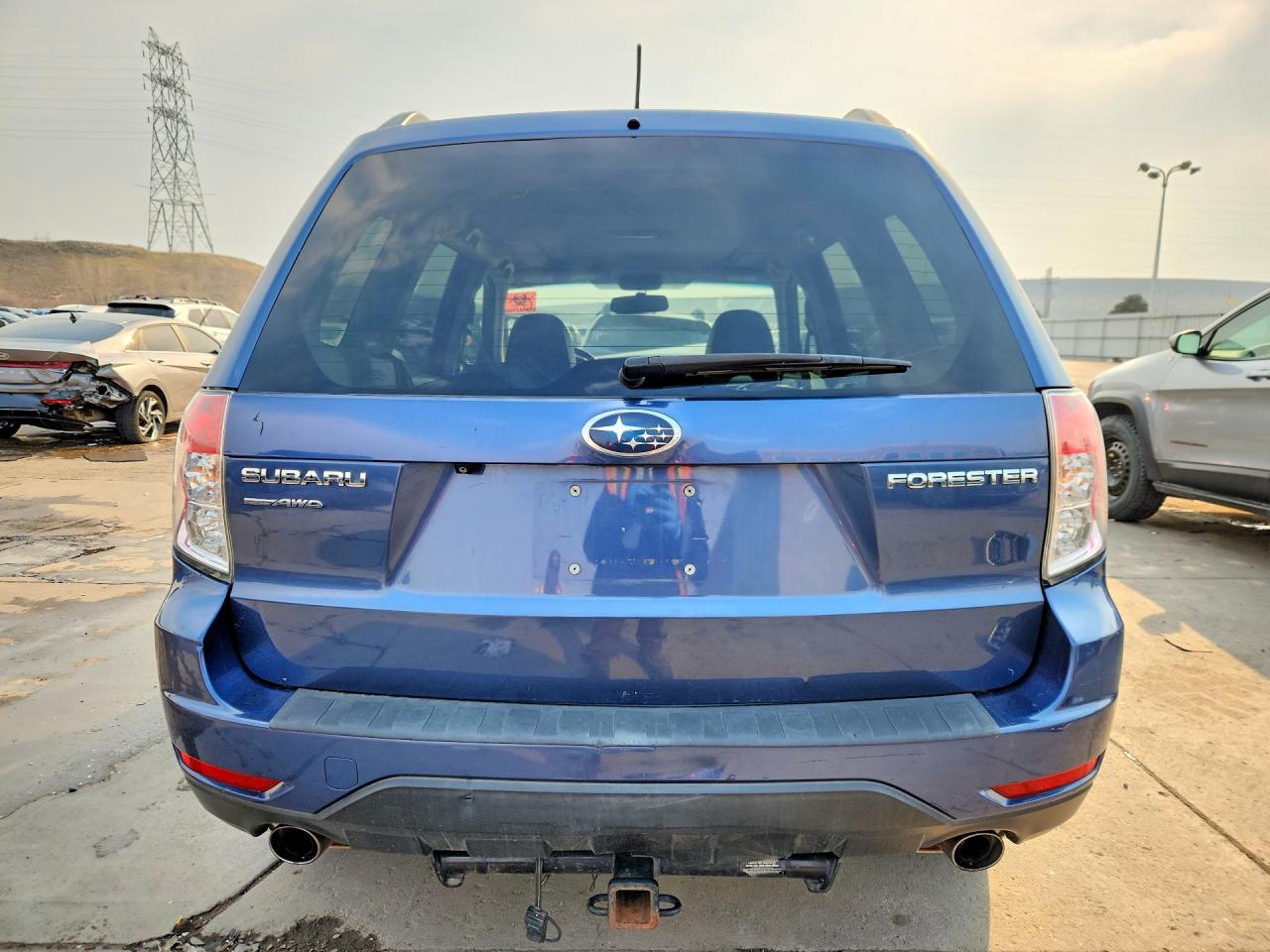 2011 SUBARU FORESTER LIMITED photo 6