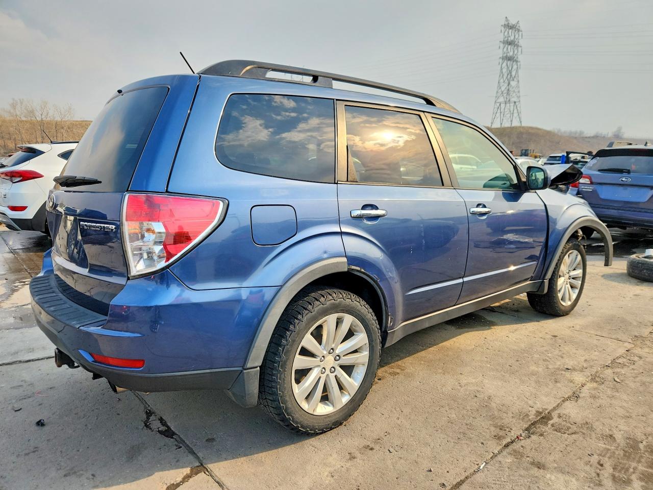 2011 SUBARU FORESTER LIMITED photo 3