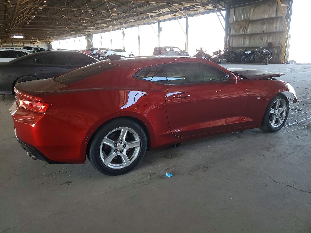 2017 CHEVROLET CAMARO LT photo 5