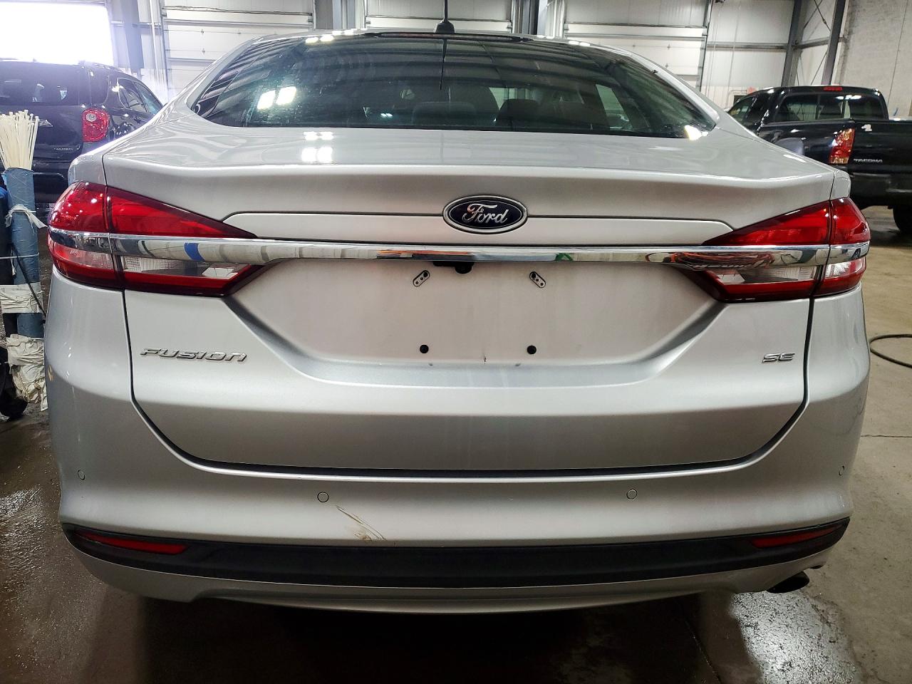 2017 FORD FUSION SE photo 6