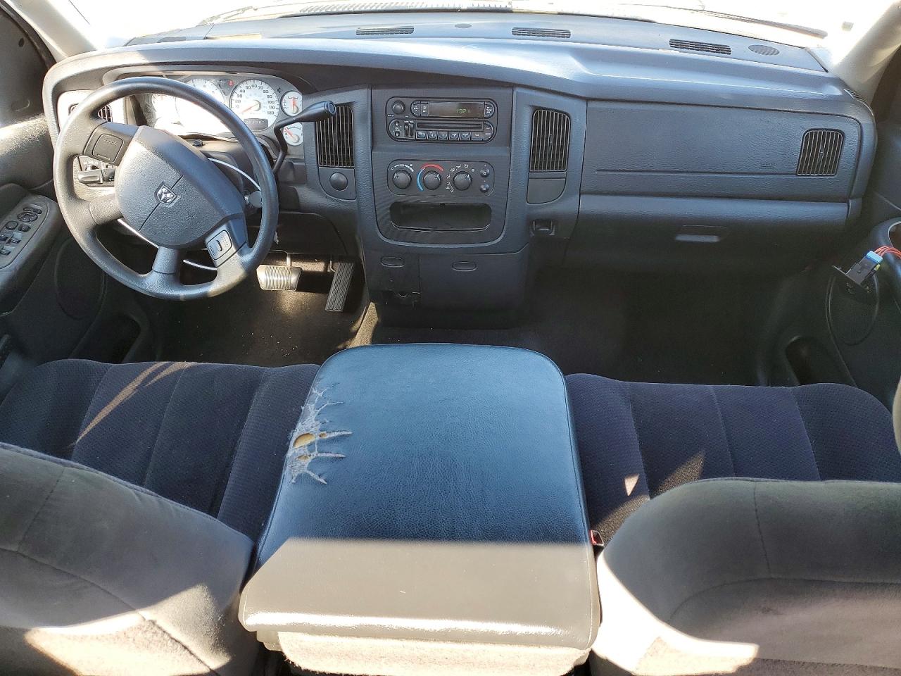2004 DODGE RAM 1500 ST photo 15