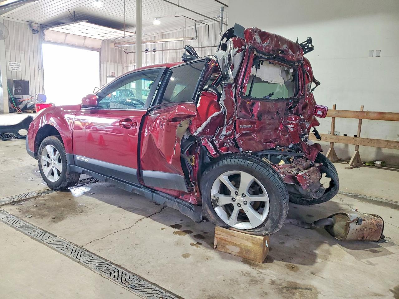 2014 SUBARU OUTBACK 2.5I LIMITED photo 4