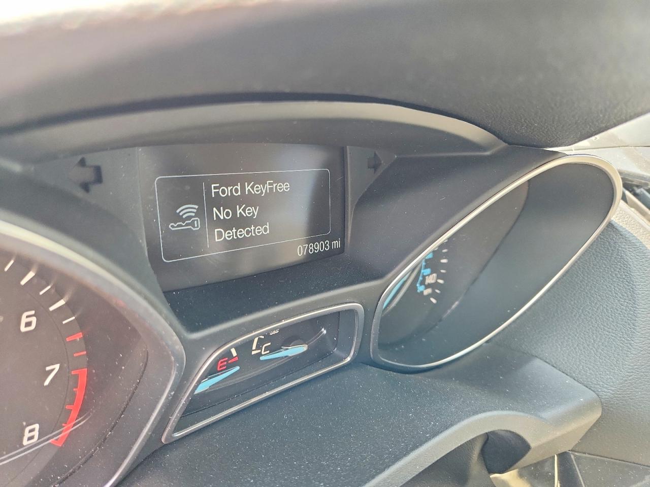 2016 FORD ESCAPE TITANIUM photo 17