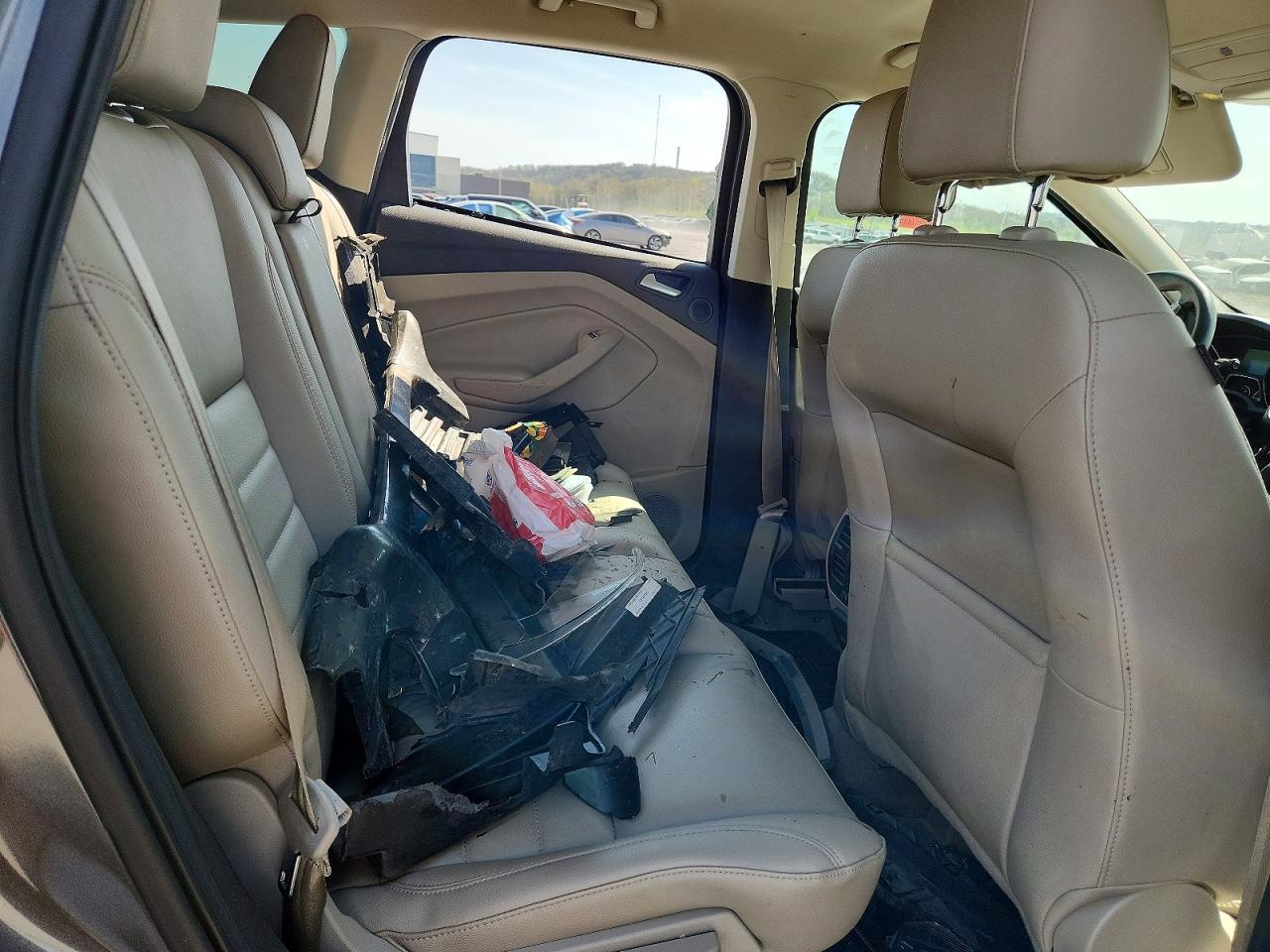 2016 FORD ESCAPE TITANIUM photo 19
