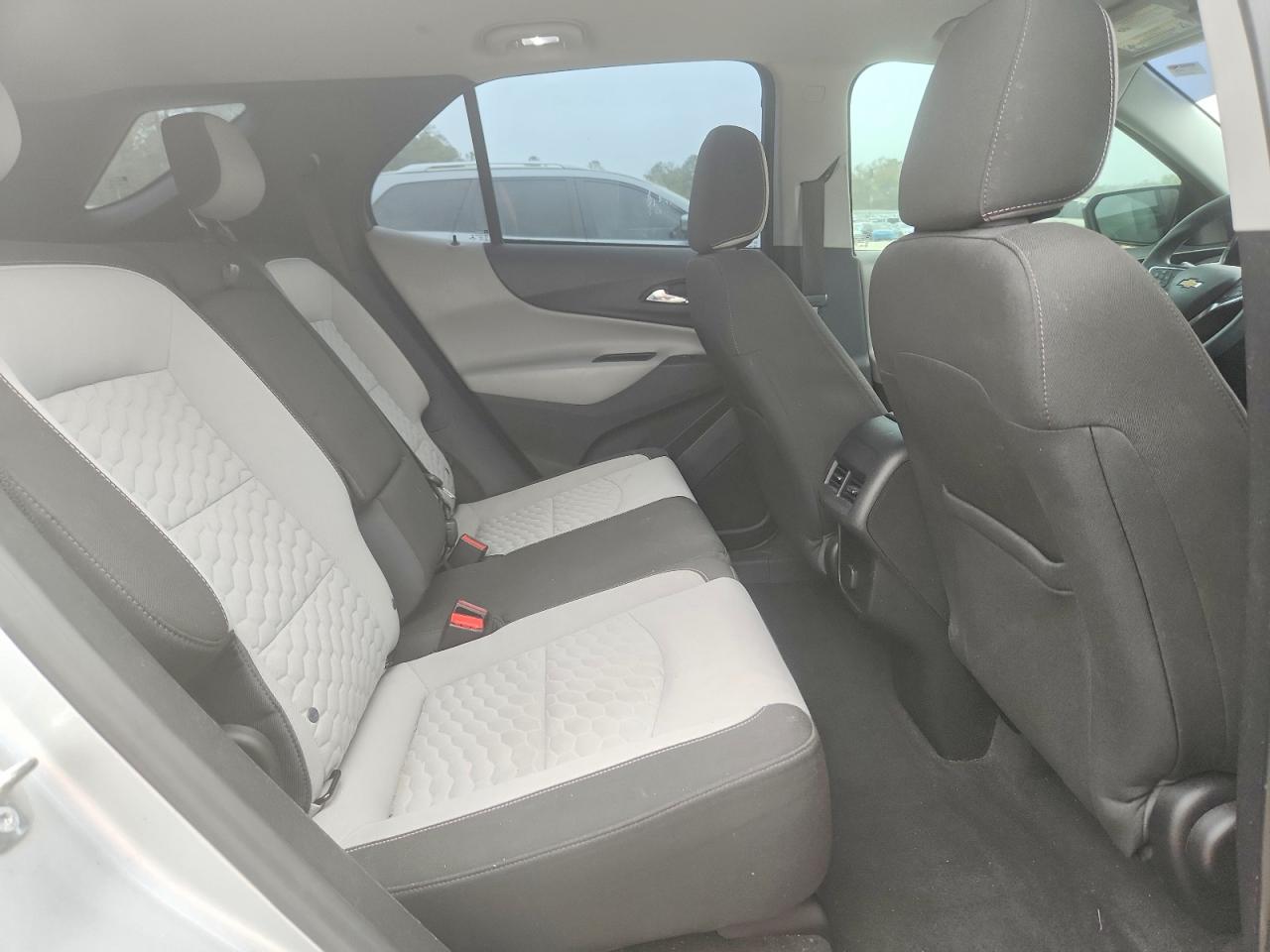 2018 CHEVROLET EQUINOX LS photo 31