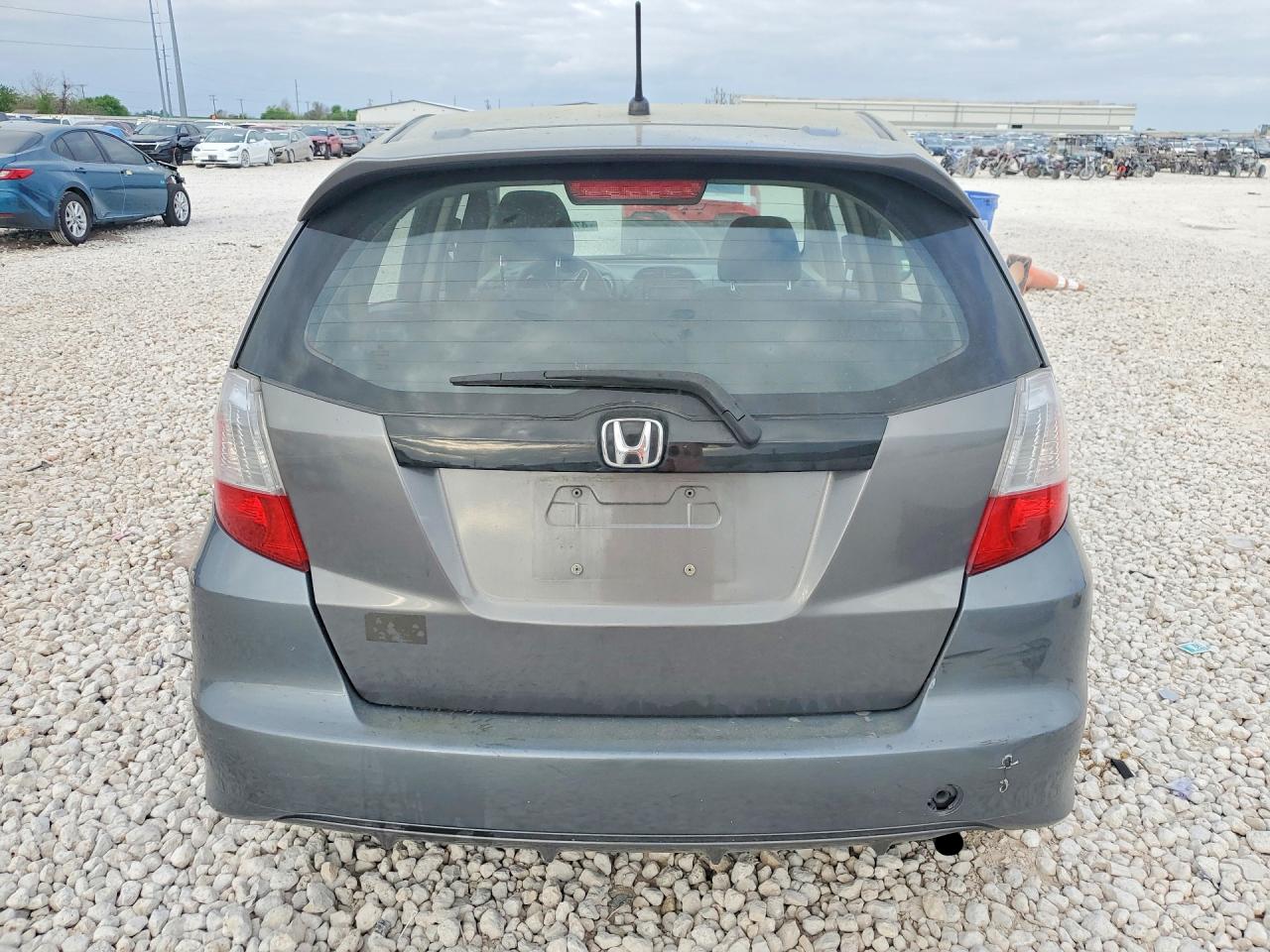 2013 HONDA FIT SPORT photo 16