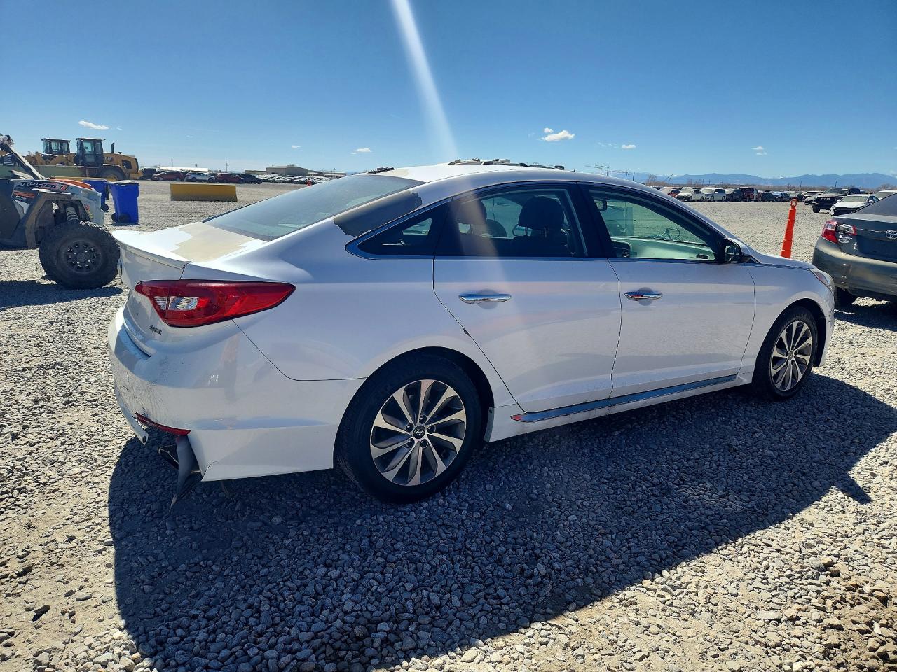 2015 HYUNDAI SONATA SPORT photo 5