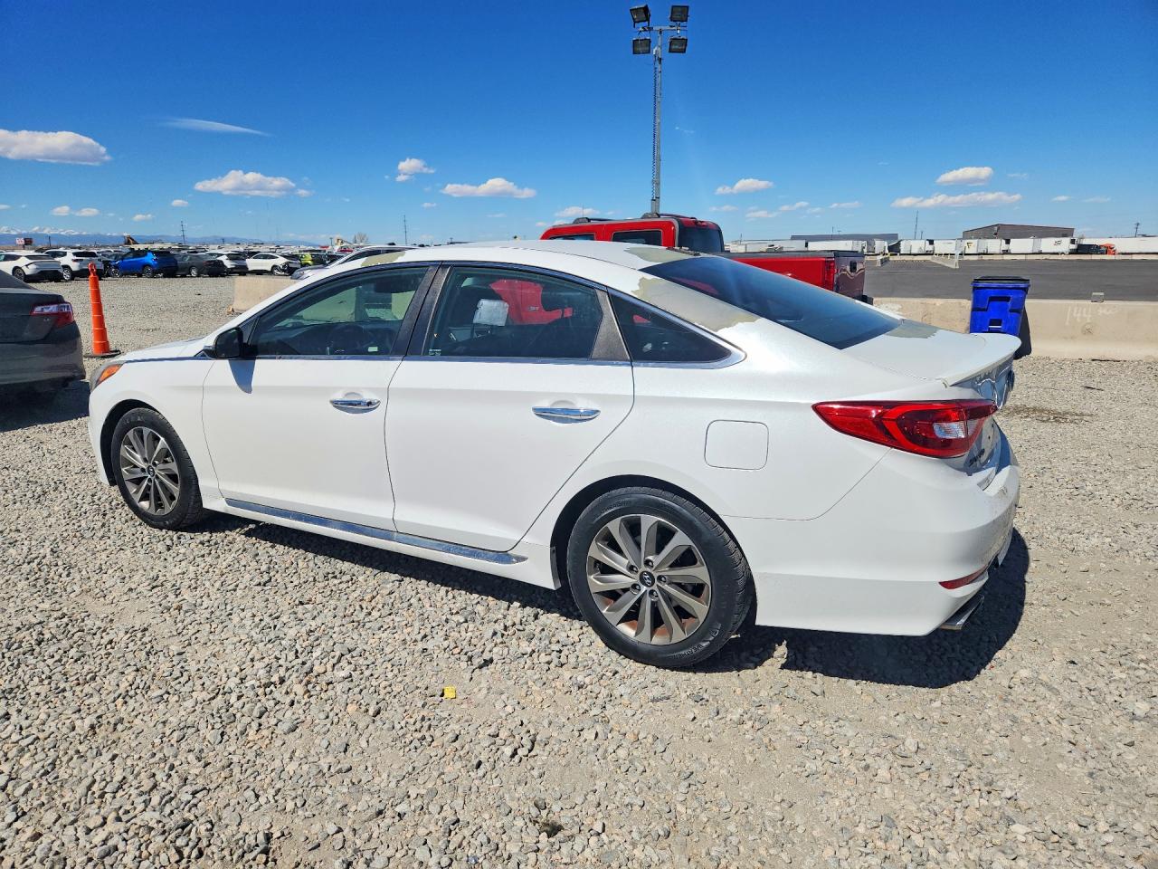 2015 HYUNDAI SONATA SPORT photo 3