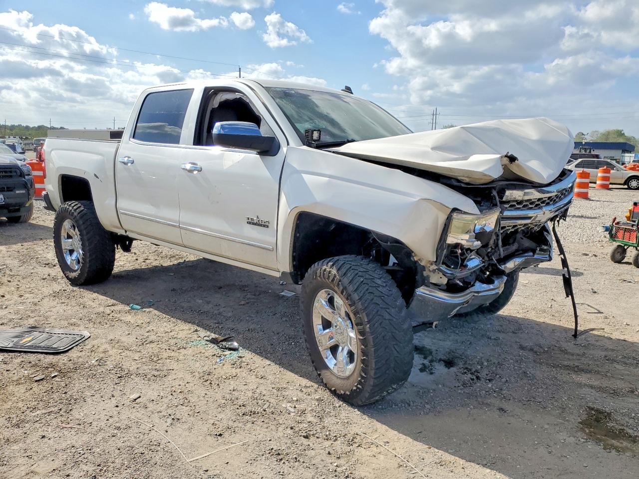 2014 CHEVROLET SILVERADO K1500 LTZ photo 7