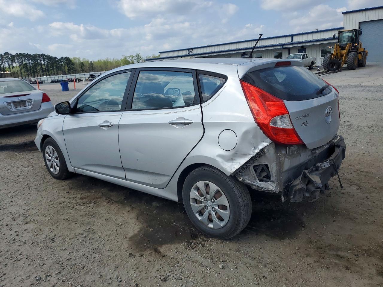 2014 HYUNDAI ACCENT GS photo 4