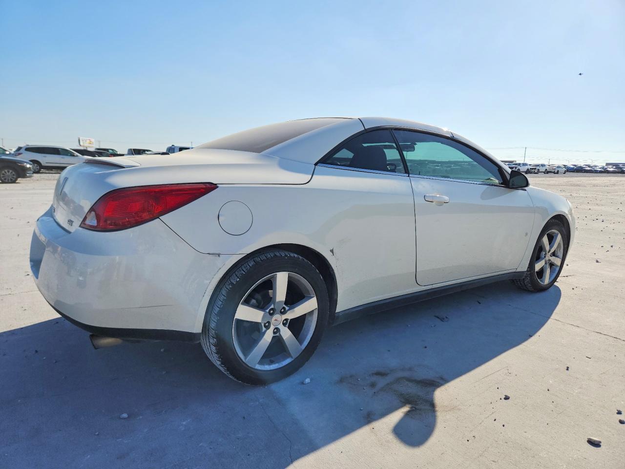 2007 PONTIAC G6 GT photo 5