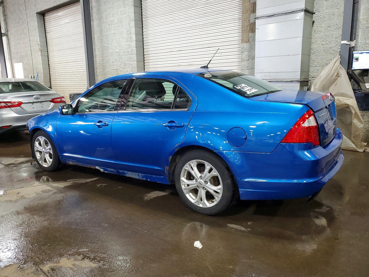 2012 FORD FUSION SE photo 4